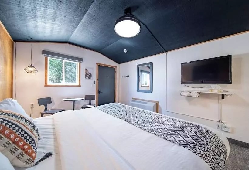 モーテル Hansen Inn And Cabins