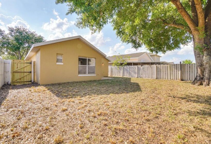 Close To Attraction: Home In Orlando