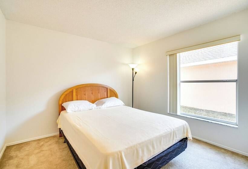 Close To Attraction: Home In Orlando