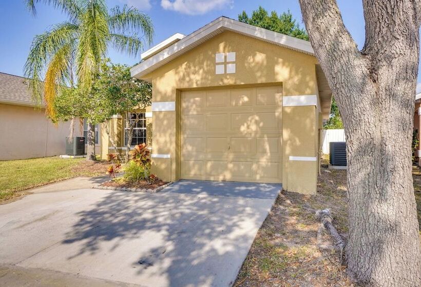 Close To Attraction: Home In Orlando