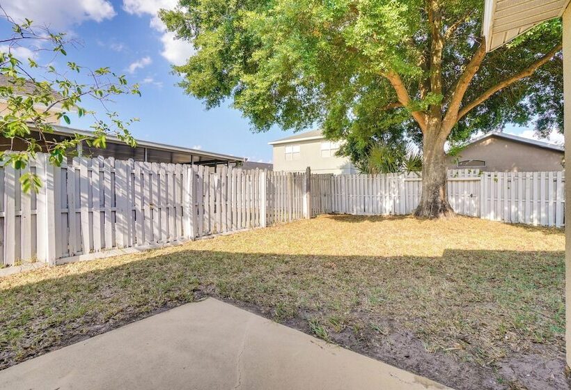 Close To Attraction: Home In Orlando