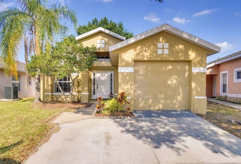 Close To Attraction: Home In Orlando