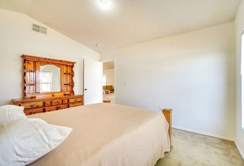 Close To Attraction: Home In Orlando