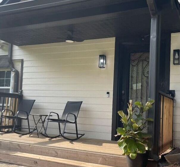 פנסיון Alecia B&b Two