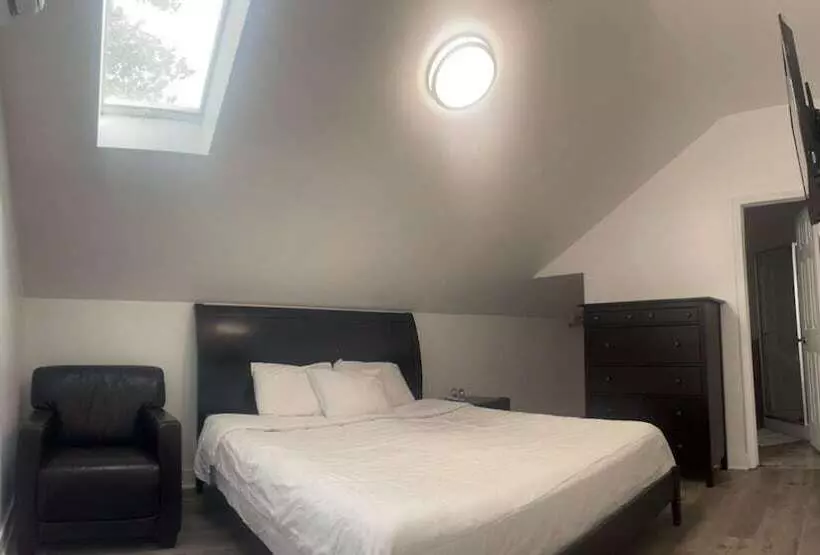 پانسیون Alecia B&b Two