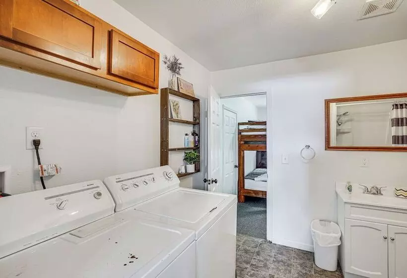 Fire Pit & Grill: Pet Friendly Lake Ozark Cabin!