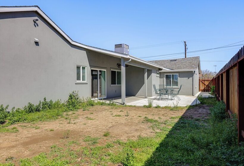 Quaint Hughson Vacation Rental, Walk To Downtown!