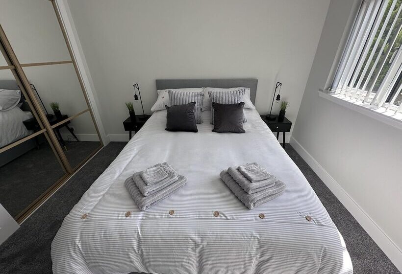 اقامتگاه Beautiful Hidden Hideout   Centre Of St Andrews