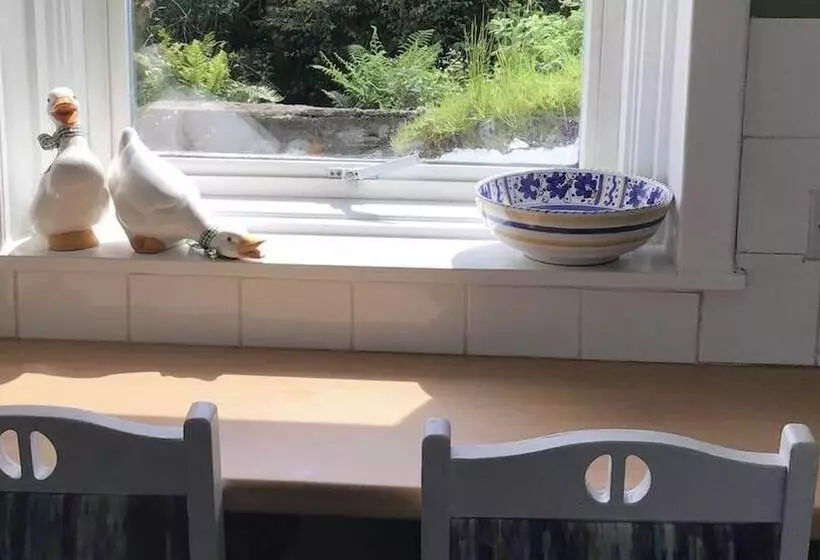 Residenssi Colbost/3bedcottage/woodburner/greatwalks