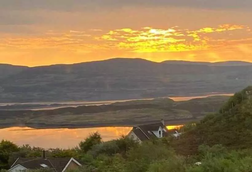 Residenssi Colbost/3bedcottage/woodburner/greatwalks