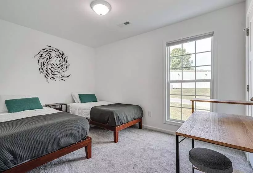 Secluded Guntersville Home Near Lake & Marinas!