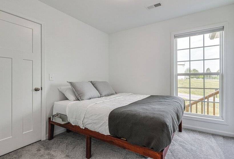 Secluded Guntersville Home Near Lake & Marinas!