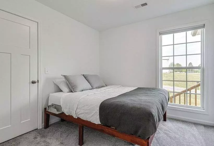 Secluded Guntersville Home Near Lake & Marinas!