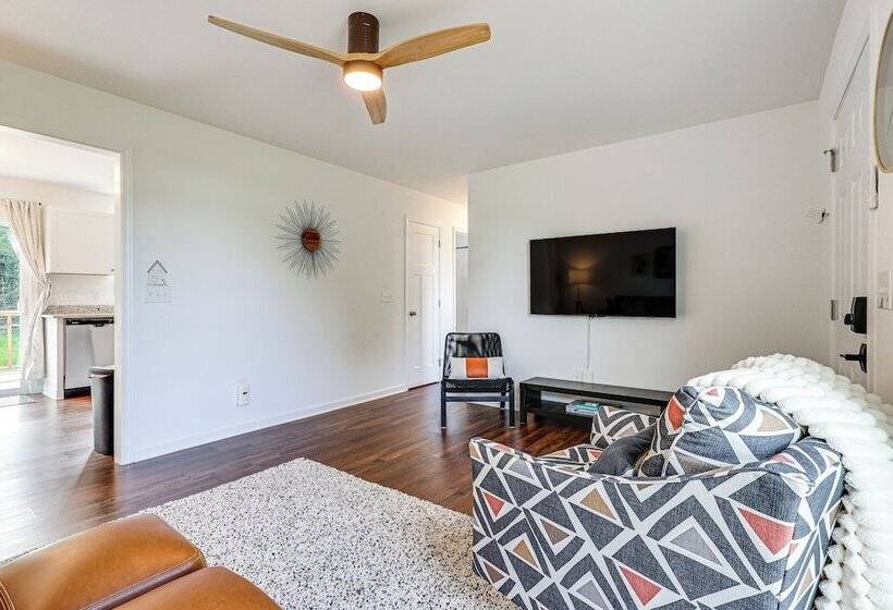 Secluded Guntersville Home Near Lake & Marinas!