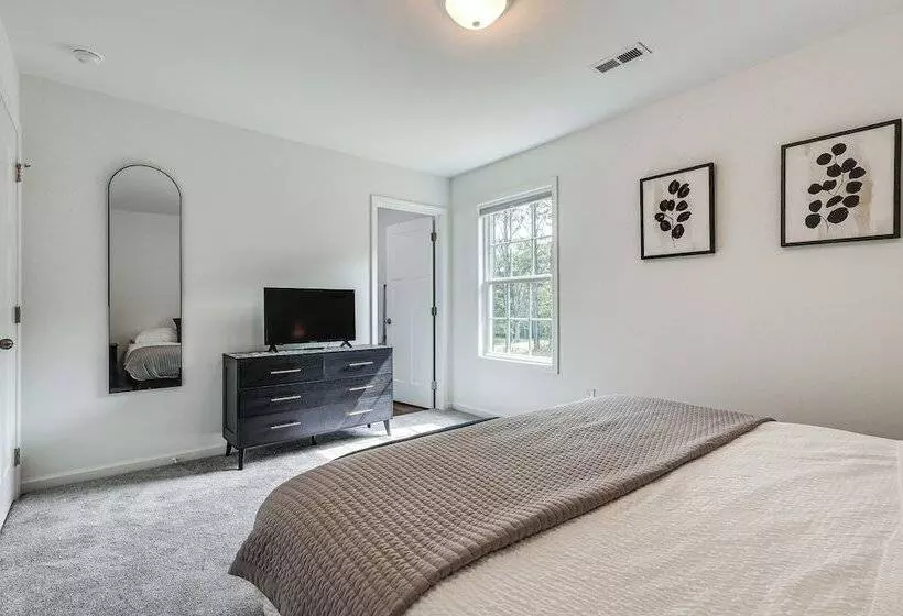 Secluded Guntersville Home Near Lake & Marinas!