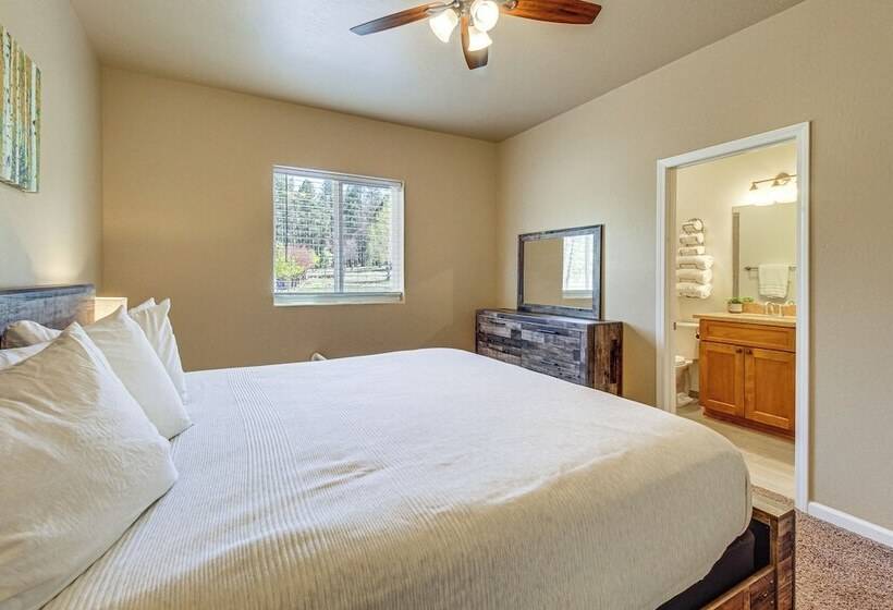 Deck & Atv Trail Access: Quiet Cabin In Show Low