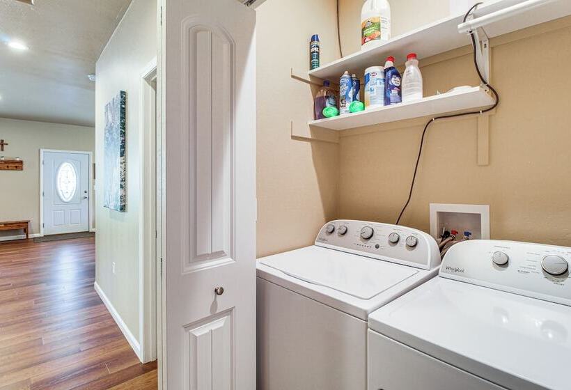 Deck & Atv Trail Access: Quiet Cabin In Show Low