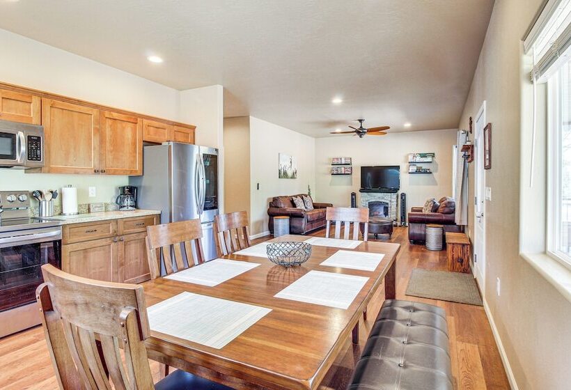 Deck & Atv Trail Access: Quiet Cabin In Show Low