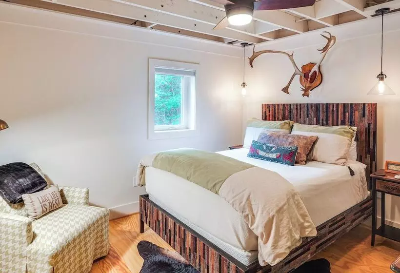 Silver Point Home ~ 1/2 Mi To Center Hill Lake!