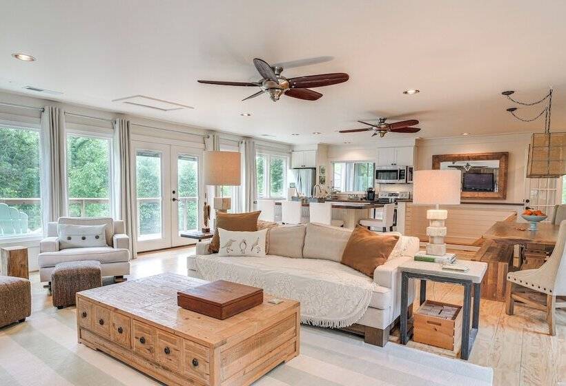 Silver Point Home ~ 1/2 Mi To Center Hill Lake!