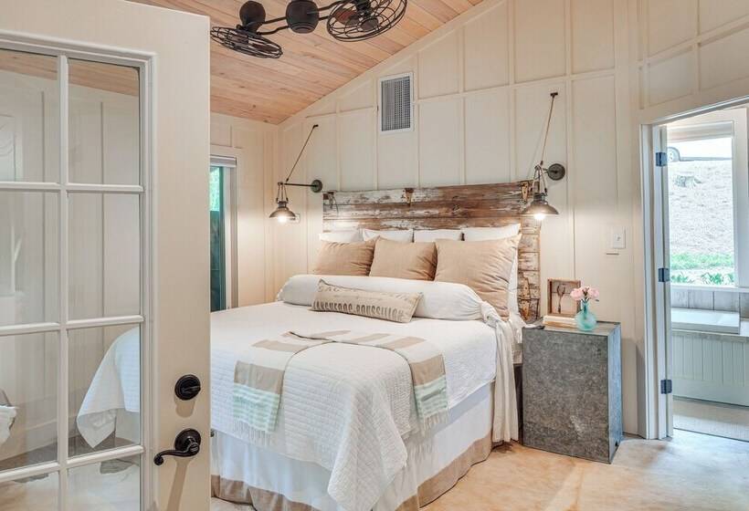 Silver Point Home ~ 1/2 Mi To Center Hill Lake!