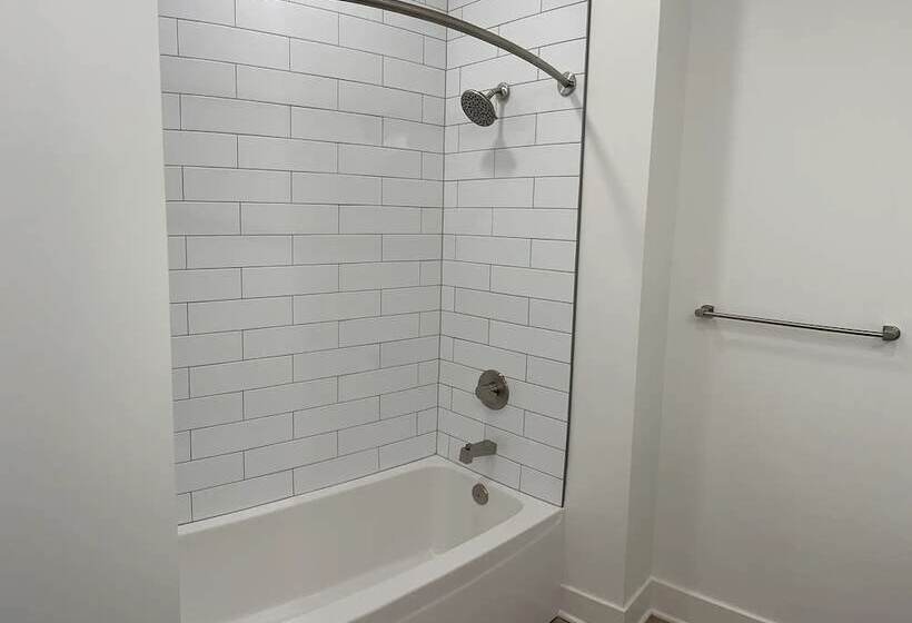 Barsala At The Monroe Apartments