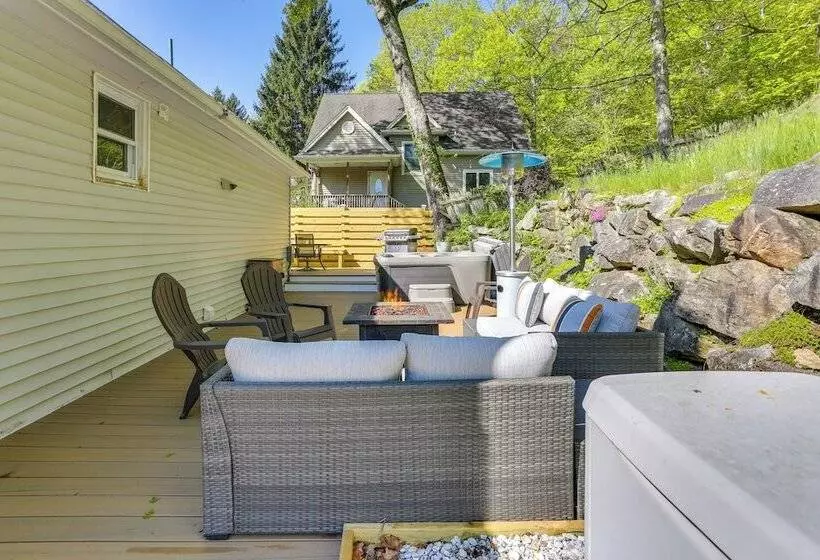 West Milford Home Near Lake   Swim, Kayak & More!
