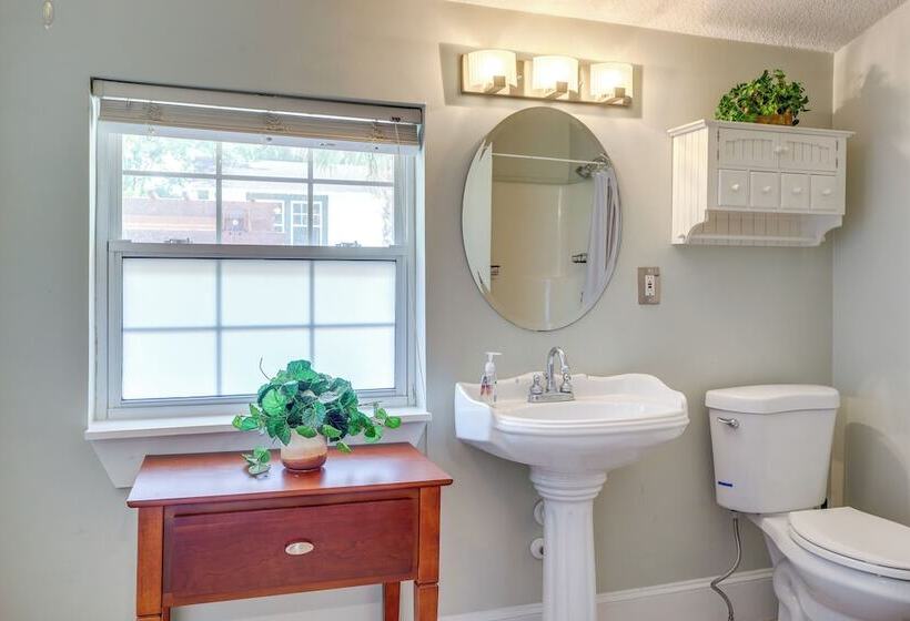 Beautiful Jacksonville Home: Walkable Location!