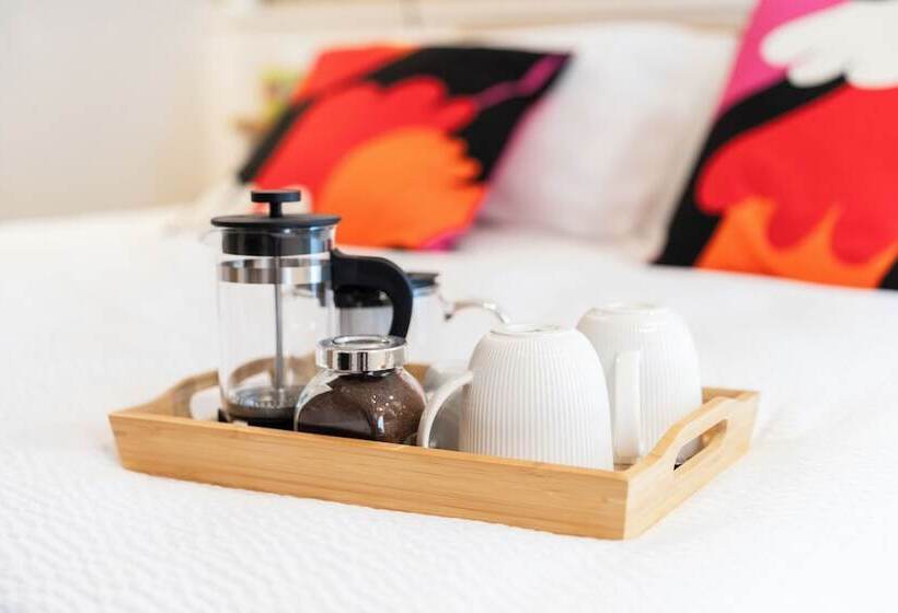 ベッドアンドブレックファースト La Barule