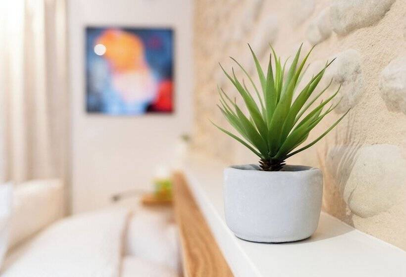 مبيت وإفطار La Barule