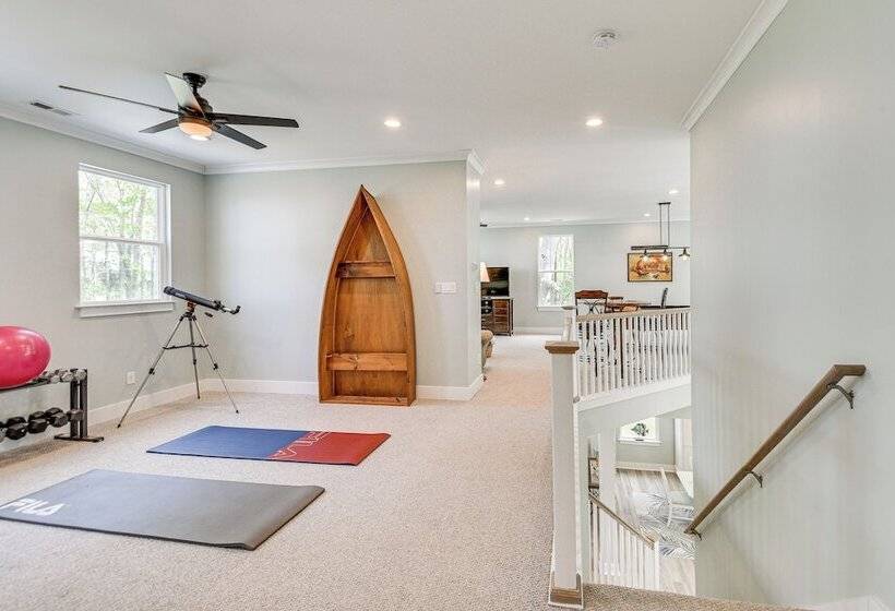 Cape Charles Home: Private Pier & Beach Front Deck