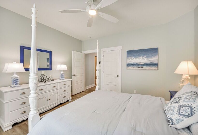 Cape Charles Home: Private Pier & Beach Front Deck