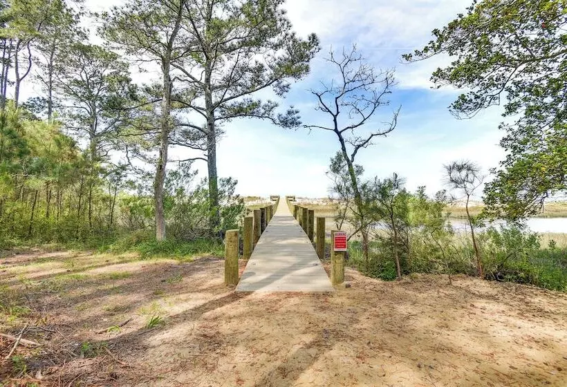 Cape Charles Home: Private Pier & Beach Front Deck