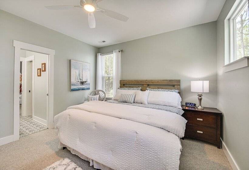 Cape Charles Home: Private Pier & Beach Front Deck