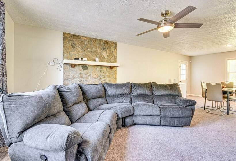 Douglasville Vacation Home ~ 16 Mi To Six Flags!