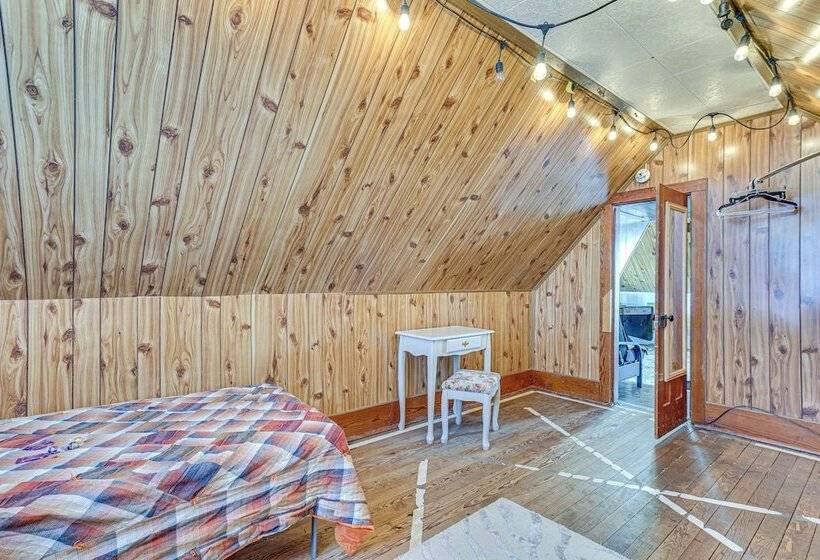 Cozy Oklahoma Family Home W/ Private Yard & Grill