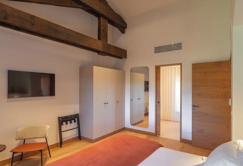 Отель Domaine De Panéry