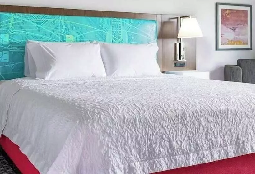 Hotelli Hampton Inn St Ignace Lakefront Mackinac