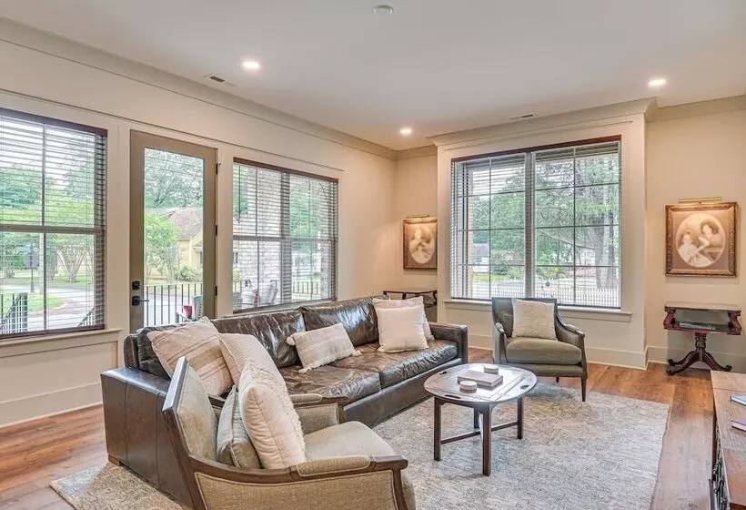 Idyllic Belmont Home < 1 Mi To Historic District!