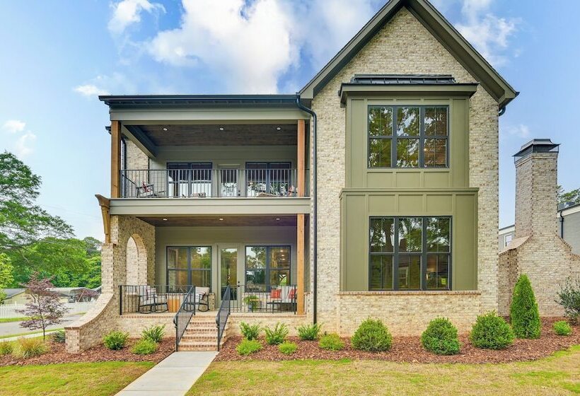 Idyllic Belmont Home < 1 Mi To Historic District!