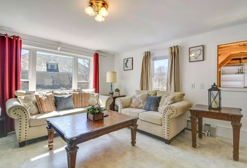 Lakefront Maine House ~ 4 Mi To Colby College