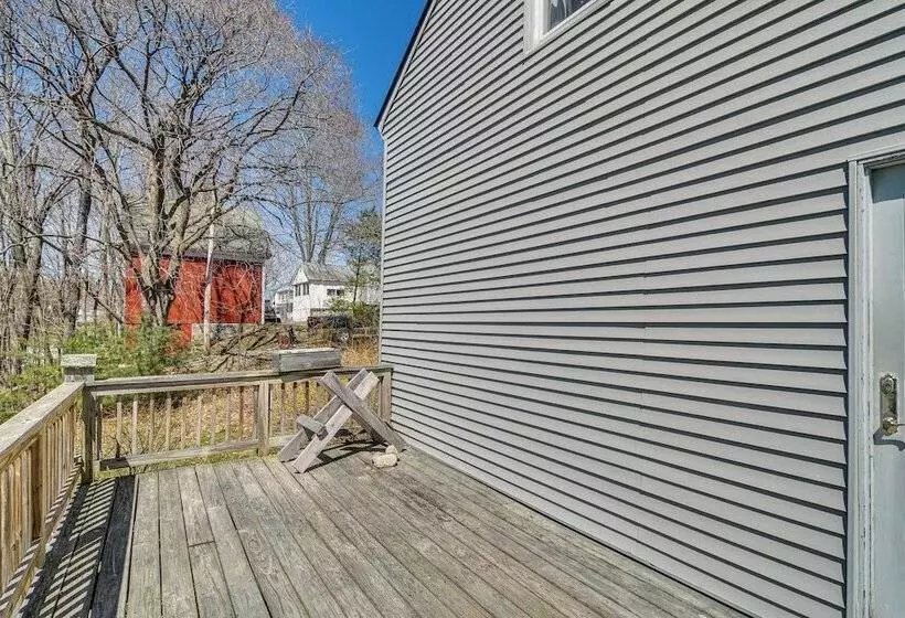 Lakefront Maine House ~ 4 Mi To Colby College