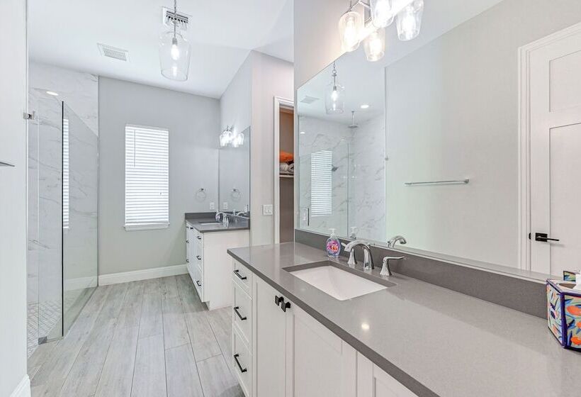 Marco Island Home W/ Pool & Hot Tub Near Beaches!