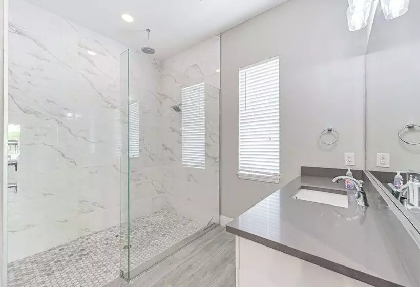 Marco Island Home W/ Pool & Hot Tub Near Beaches!