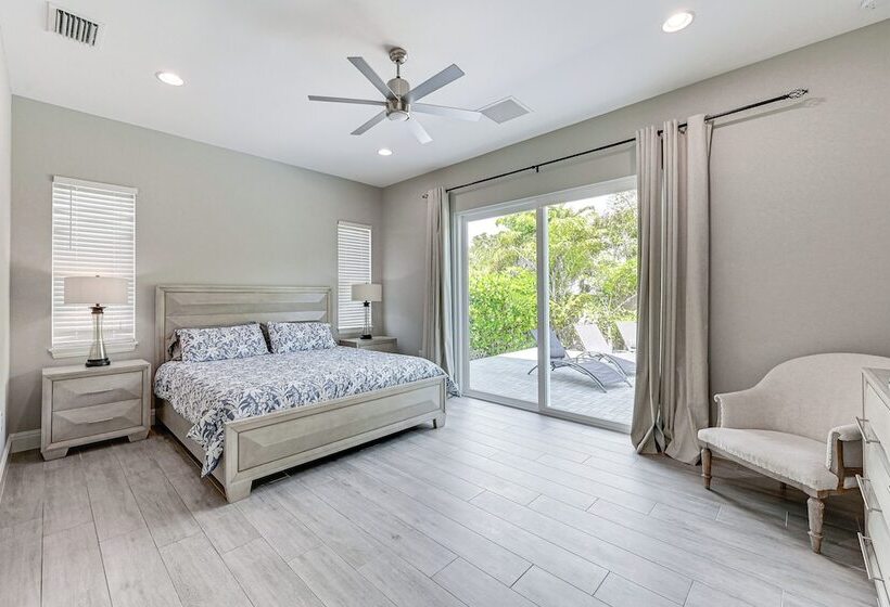 Marco Island Home W/ Pool & Hot Tub Near Beaches!