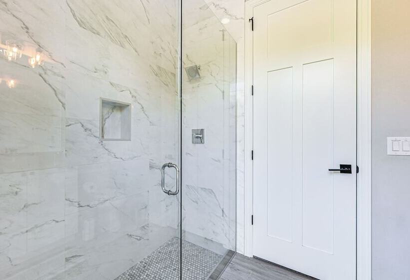 Marco Island Home W/ Pool & Hot Tub Near Beaches!