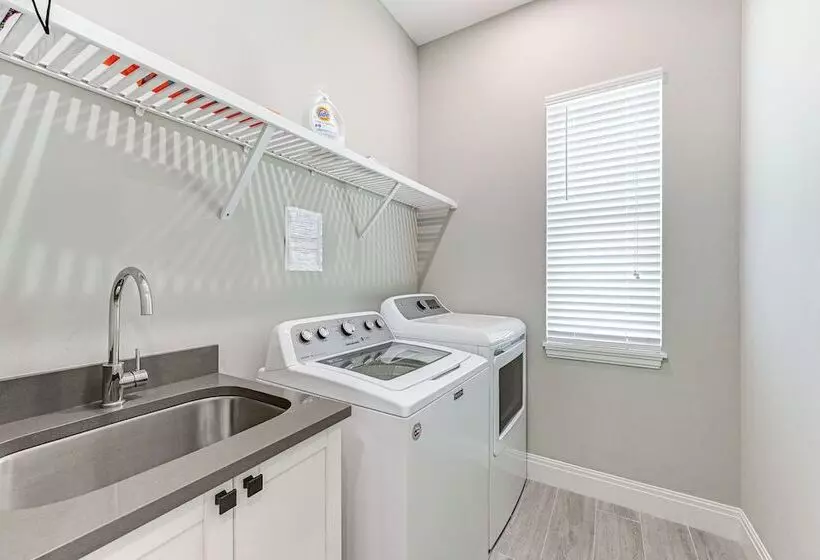 Marco Island Home W/ Pool & Hot Tub Near Beaches!