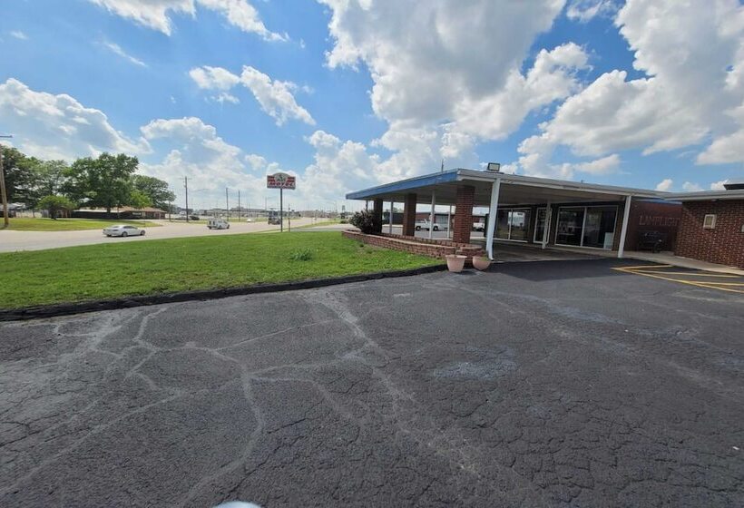 فندق على الطريق Lamplighter Inn By Oyo Independence