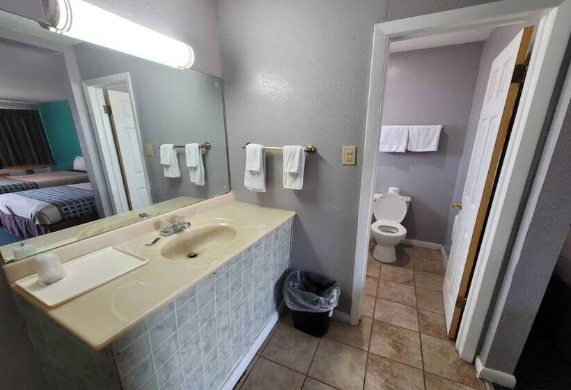 فندق على الطريق Lamplighter Inn By Oyo Independence