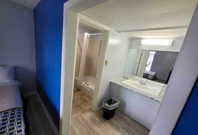 فندق على الطريق Lamplighter Inn By Oyo Independence